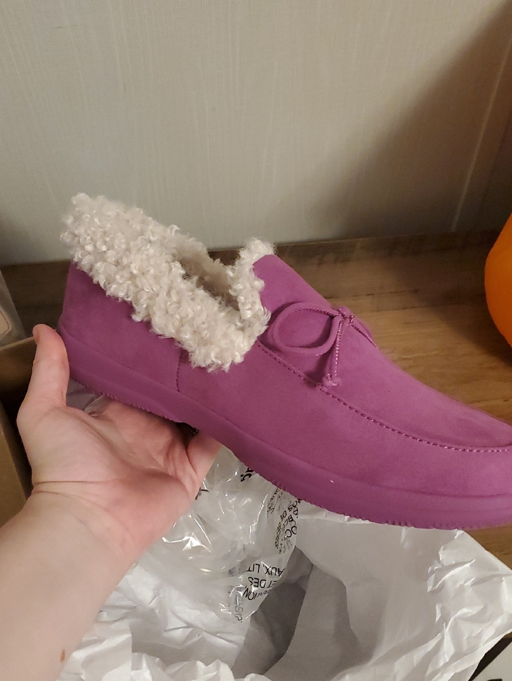 Vionic Purple Plush-Lined Women's Moccasins - Picture 4 of 7